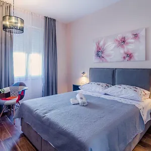 Kalemary's Apartment