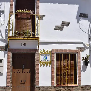 Dolores Cuevas del Becerro